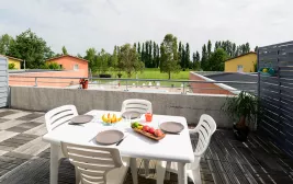 Le Domaine du Green in Albi - 6 persons apartment