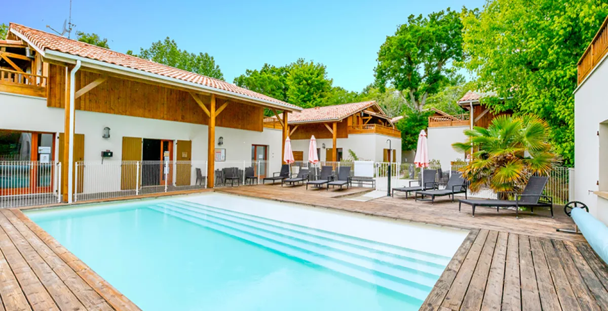 Residence Les Rives du Lac in Lacanau - Swimming Pool