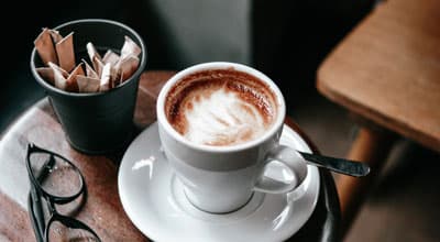 Le Yonder Café