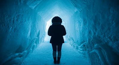 Visitez la Grotte de Glace