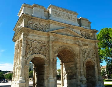 Rendez-vous in Orange