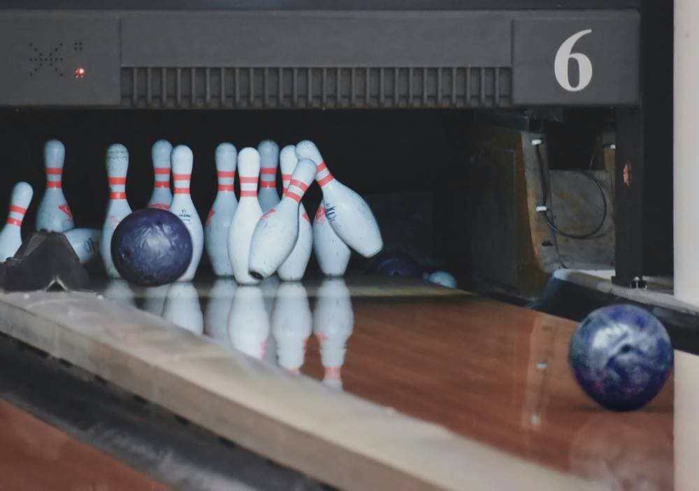 Bowling at Nogent-sur-Marne