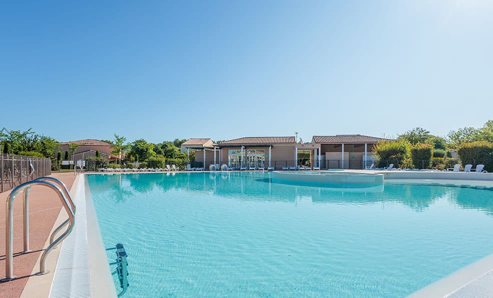 Piscine Les Demeures du Ventoux