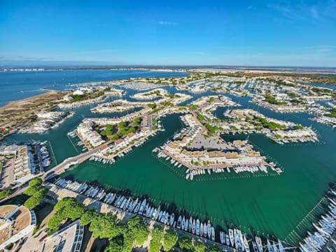 Port Camargue : grand port de plaisance