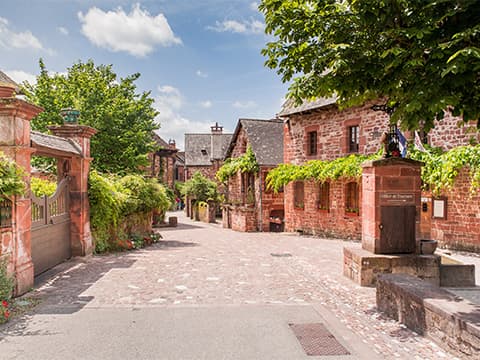 Collonges-la-Rouge