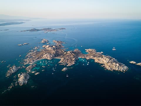 Les îles Lavezzi