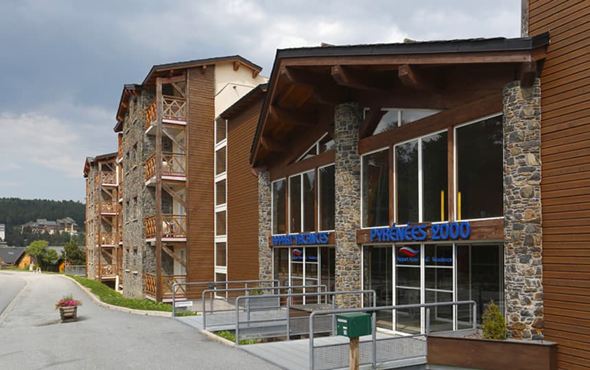 Résidence Appart'Vacances Pyrénées 2000 - extérieur été