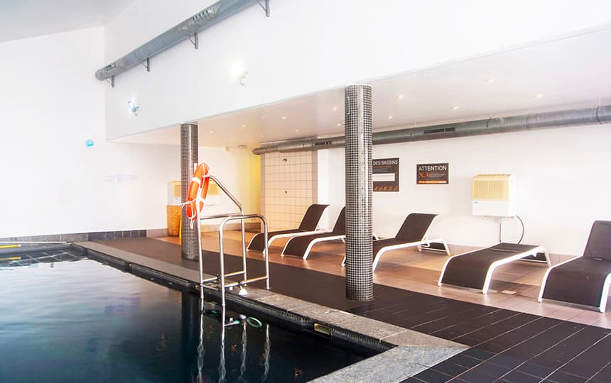 Résidence Les Chalets de l'Isard aux Angles - piscine