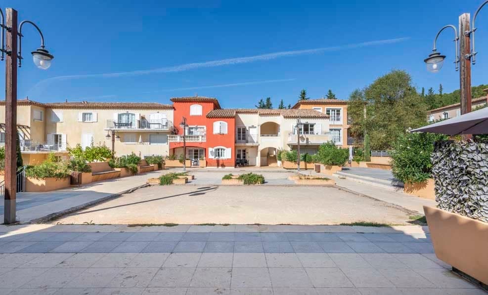 Résidence Vacancéole le domaine de Camiole Pays de Fayence