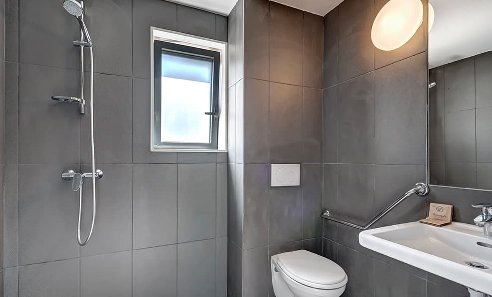 Salle de bain PMR 3P6H