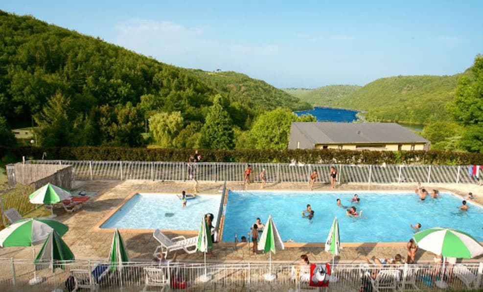 Piscine Domaine de Confolant à Miremont