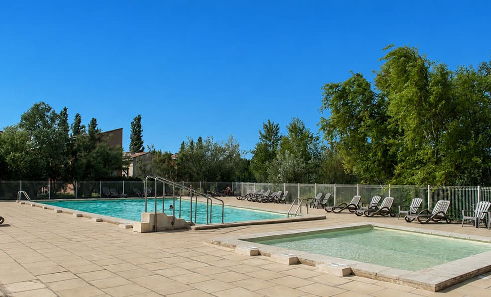 Piscine Résidence Sun Hols Les Rives du Lac à Saint Saturnin