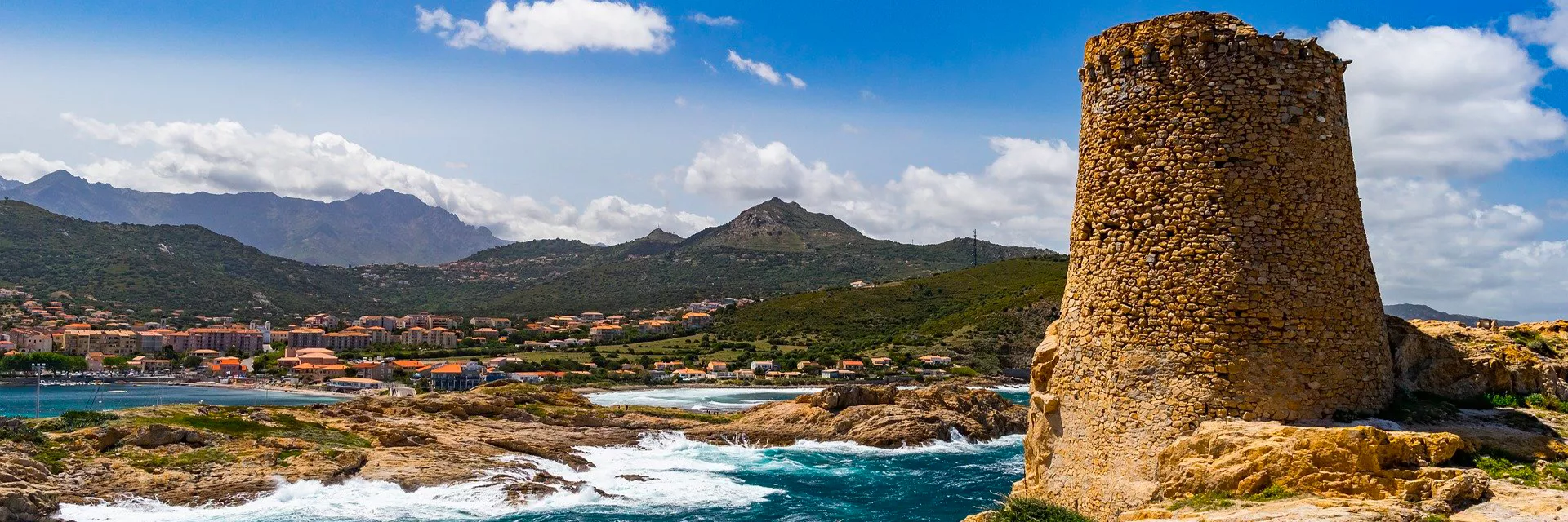 Where to book your vacation rental in Corsica ? 