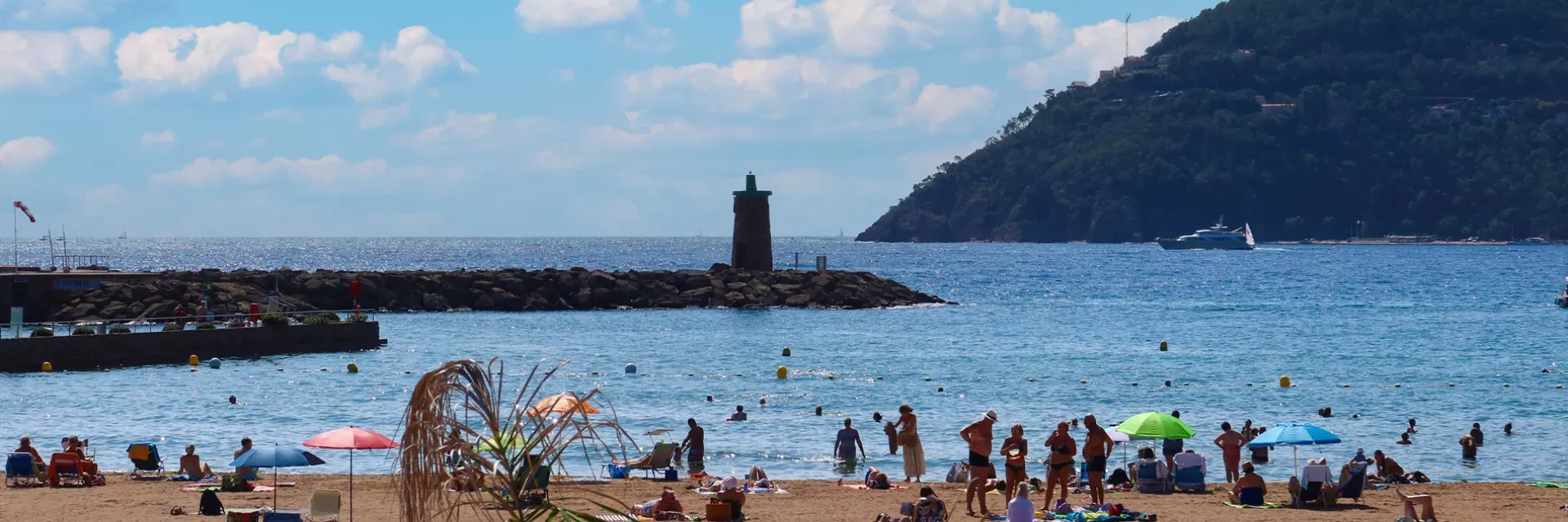 Plage du Château à Mandelieu La Napoule