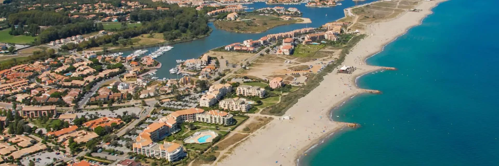 Bannière préparez vos vacances à Saint-Cyprien dans la résidence les Demeures Torrellanes