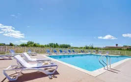 Le Domaine d'Enserune in Colombiers - Swimming Pool