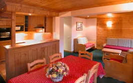 Alpina Lodge in Les Deux Alpes - Two-Bedroom Apartment (8 Persons)