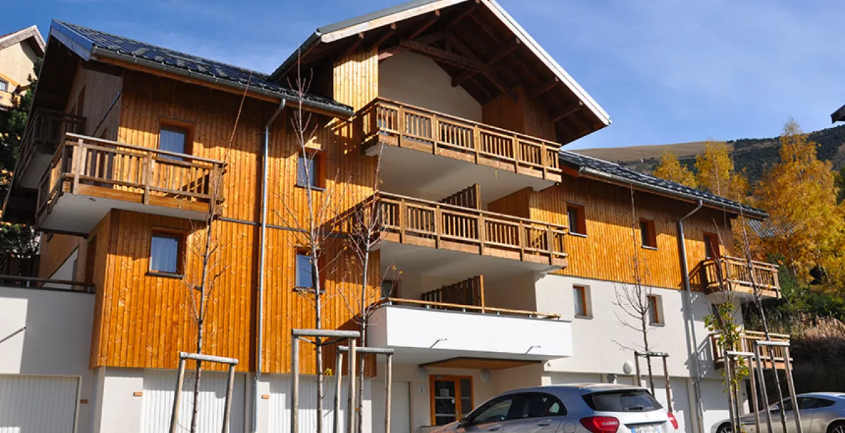 Residence Au coeur des Ours in les 2 Alpes in summer