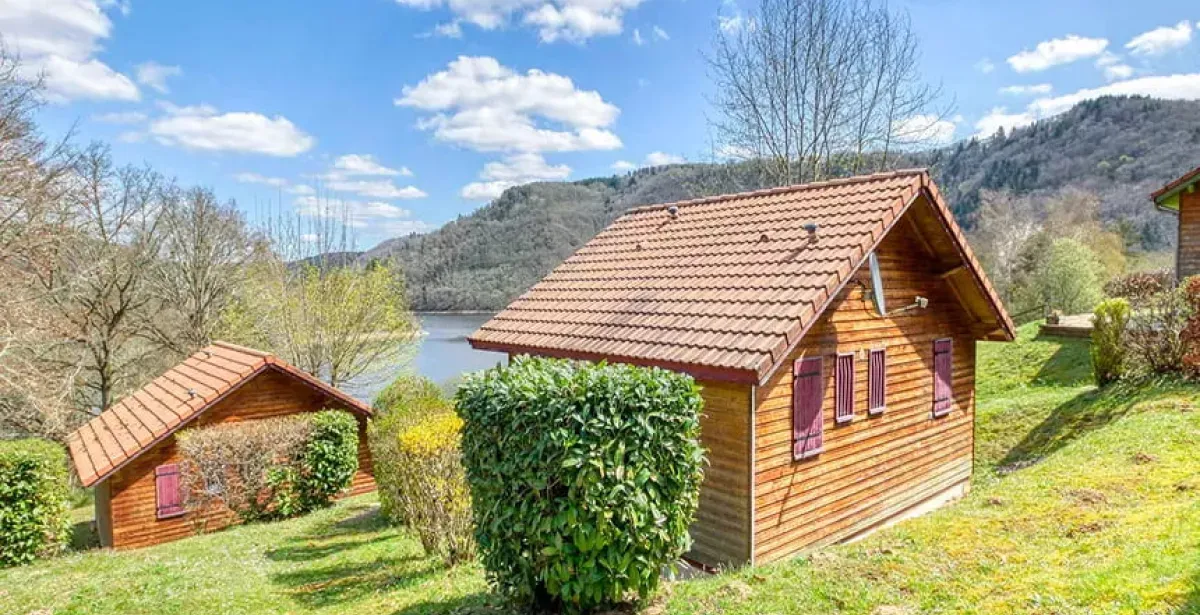 Residence Les chalets de la Chazotte at Miremont