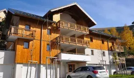 Residence Au coeur des Ours in les 2 Alpes in summer