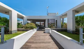 Résidence Le Crystal à Cagnes sur mer - extérieur