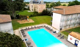 Le Domaine du Château à La Rochelle - Piscine