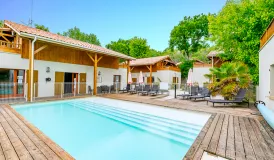 Residence Les Rives du Lac in Lacanau - Swimming Pool
