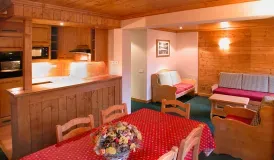 Alpina Lodge in Les Deux Alpes - Two-Bedroom Apartment (8 Persons)