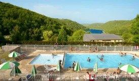 Piscine Domaine de Confolant à Miremont