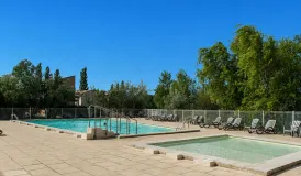 Piscine Résidence Sun Hols Les Rives du Lac à Saint Saturnin