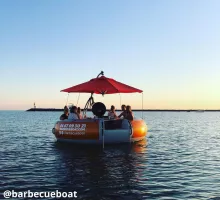Barbecue boat - ©barbecueboat