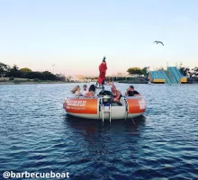 Barbecue boat - ©barbecueboat