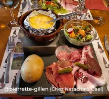 Restaurant Chez Natacha et Gaël à La Foux d'Allos. Crédit photo : Pierrette Gillen