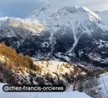 Restaurant Chez Francis Orcières Merlette 1850 vue montagne