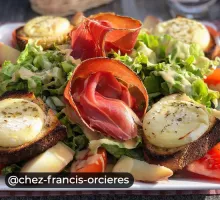 Restaurant Chez Francis Orcières Merlette 1850 salade chèvre chaud