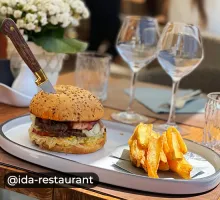 IDA Restaurant à Vaujany, burger frites