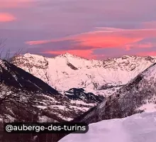 Restaurant l'Auberge des Turins à Saint Sorlin d'Arves, coucher de soleil hiver