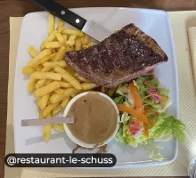 Restaurant Le Schuss à Auris en Oisans, entrecôte frites
